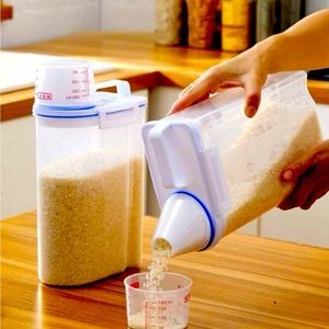 Food storage container